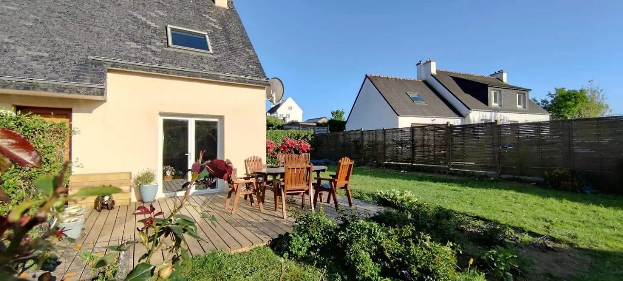 ベッド・アンド・ブレックファスト Chez La Quebecoise - Chambre D'Hotes Bourg-Blanc