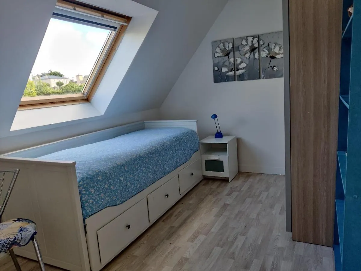 ベッド・アンド・ブレックファスト Chez La Quebecoise - Chambre D'Hotes Bourg-Blanc